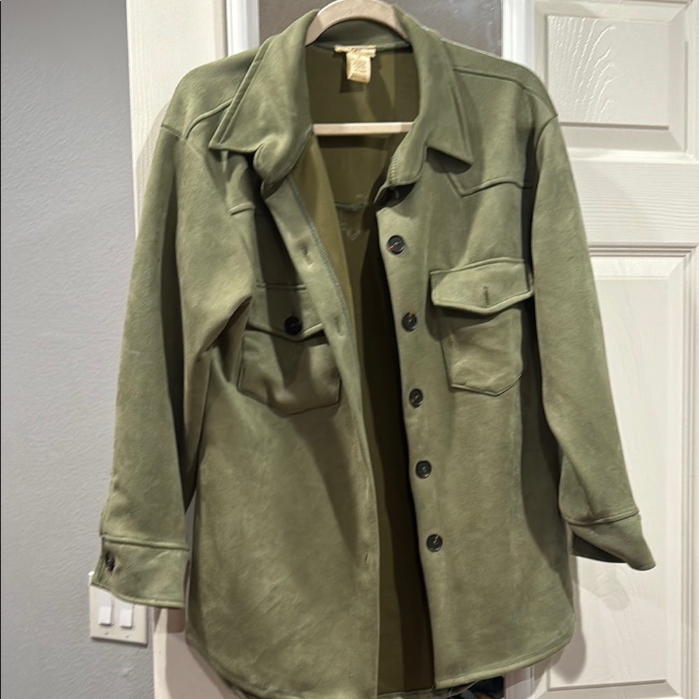 NYC Green Utility Jacket with Collared Neckline and Structured Fit